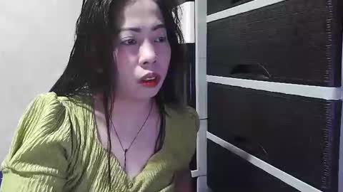 Snapshot of kazzandrasexy chatting on March 1, 9:17 pm Kazzandra online show from March 1, 9:17 pm