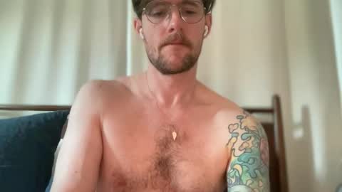 Snapshot of kd9dash3point8 chatting on March 2, 10:38 pm kd9dash3point8 online show from March 2, 10:38 pm