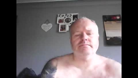 kdus4444 online show from December 1, 9:47 am