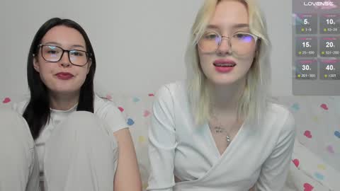 Seb Polly Roxy Jonny online show from December 16, 5:59 am