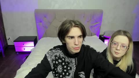 Seb Polly Roxy Jonny online show from December 17, 8:21 pm