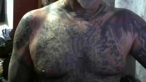 keeeeeeeeeeeeef online show from September 19, 10:10 pm