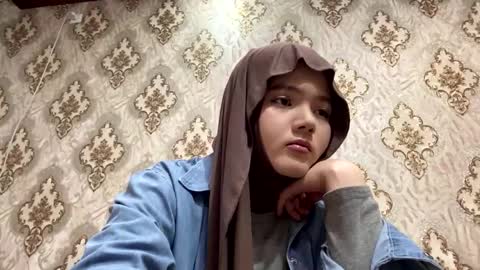 Kate online show from March 10, 5:34 am