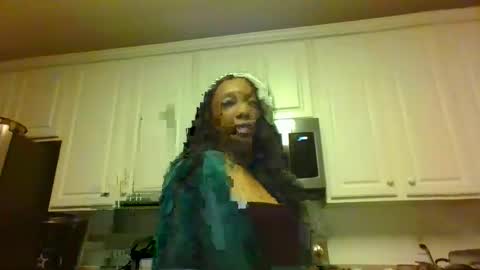 Keephimcum69me online show from December 3, 12:02 am