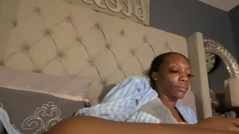 Snapshot of keephimcum69me chatting on October 2, 6:42 am Keephimcum69me online show from October 2, 6:42 am