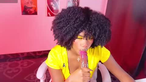 Kehlannis online show from June 18, 10:47 pm