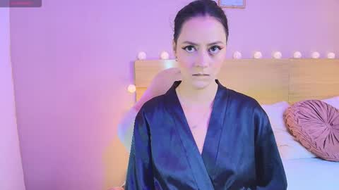 Keidance online show from November 2, 8:44 pm