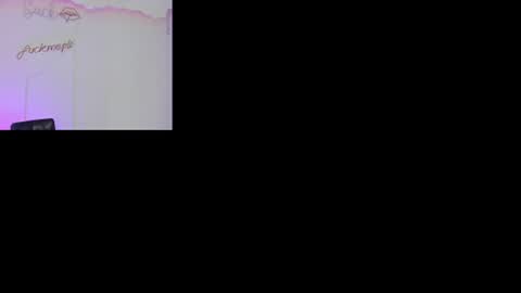 Keila  online show from June 9, 8:42 pm