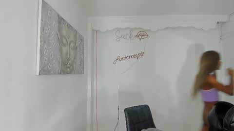 Keila  online show from June 30, 9:38 pm