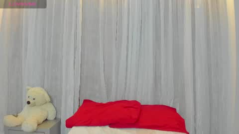 Keila  online show from July 12, 8:11 pm