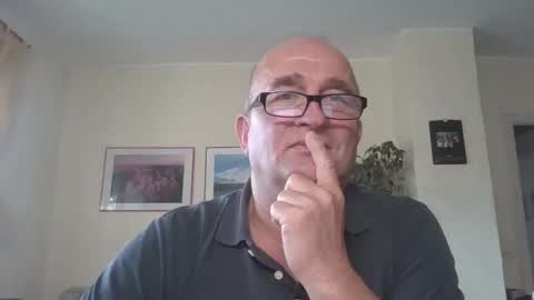 Snapshot of keilie1 chatting on October 9, 1:31 pm keilie1 online show from October 9, 1:31 pm