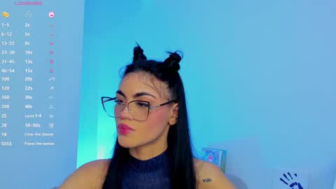 Snapshot of keily_brox chatting on December 18, 5:04 am Keily brox online show from December 18, 5:04 am