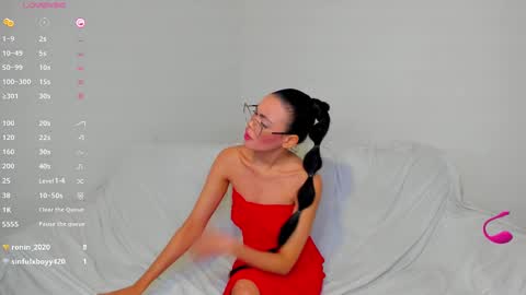 Snapshot of keily_brox chatting on March 7, 7:49 pm Keily brox online show from March 7, 7:49 pm