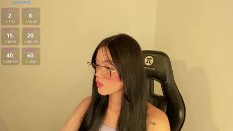 Snapshot of keily_brox chatting on November 13, 8:52 pm Keily brox online show from November 13, 8:52 pm