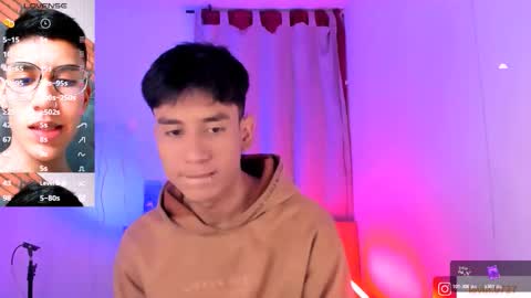 Alejandro Gonzalez online show from February 6, 3:00 am