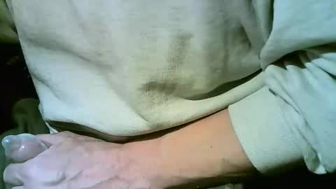 keipi online show from April 24, 6:43 pm