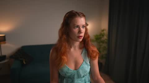 keira_knight online show from July 18, 9:40 pm