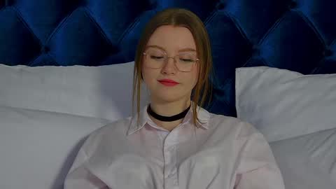 Keira online show from February 21, 12:49 am