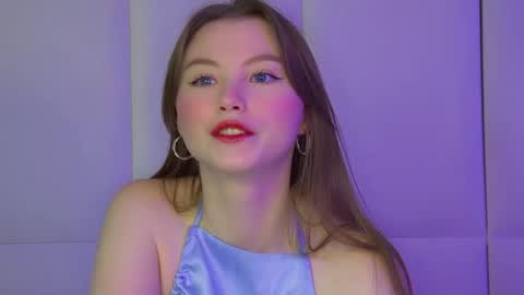 Keira online show from October 14, 7:14 pm