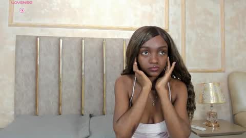 keirahartz online show from February 13, 4:00 am