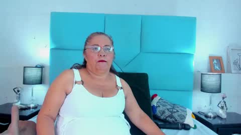   online show from January 21, 1:32 pm