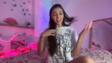 keira online show from July 3, 12:17 am