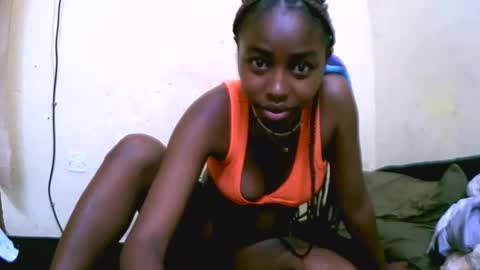 Snapshot of keisha759446 chatting on October 27, 10:36 pm keisha759446 online show from October 27, 10:36 pm