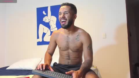 keith_lawrence_ online show from November 12, 6:52 pm