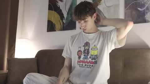 Snapshot of keithcozart1337 chatting on November 6, 9:15 pm Mark online show from November 6, 9:15 pm