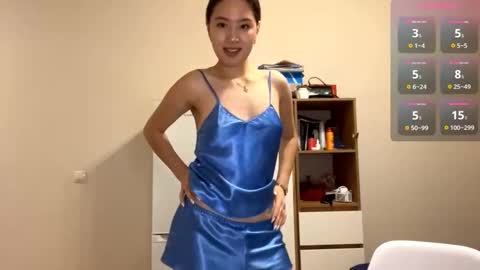 Kely online show from October 9, 2:15 pm