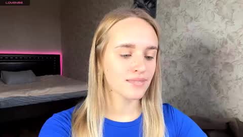 Snapshot of kelisipe chatting on November 13, 8:13 am Sylvia online show from November 13, 8:13 am