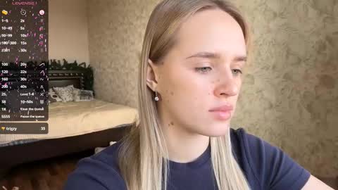 Snapshot of kelisipe chatting on December 15, 8:07 am Sylvia online show from December 15, 8:07 am