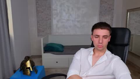 KellenWest online show from July 22, 5:21 am