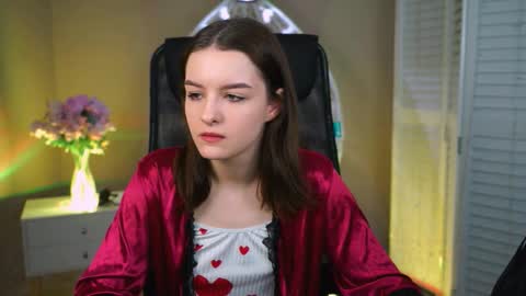 Snapshot of kelliebanshe chatting on March 17, 4:06 am kelliebanshe online show from March 17, 4:06 am