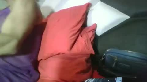 Snapshot of kelly_alisset chatting on March 16, 6:06 am kelly_alisset online show from March 16, 6:06 am