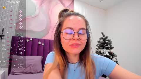 Kelly online show from December 19, 6:01 am