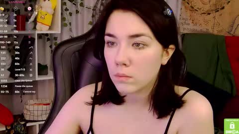 Snapshot of kelly_fooxx chatting on March 11, 11:05 am Kelly online show from March 11, 11:05 am