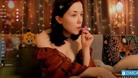 Snapshot of kelly_fooxx chatting on March 23, 12:20 pm Kelly online show from March 23, 12:20 pm