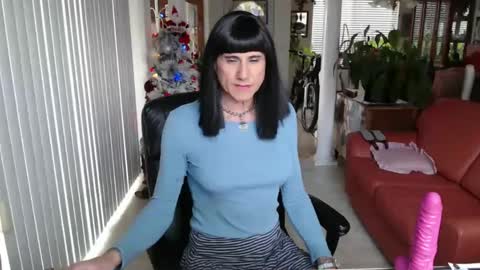 kellyanne Lynn but please call me fucktoy online show from December 14, 8:18 pm