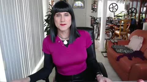 kellyanne Lynn but please call me fucktoy online show from January 7, 6:10 pm