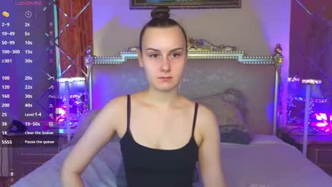 Snapshot of kellycartie chatting on October 12, 11:53 am Im Kelly online show from October 12, 11:53 am