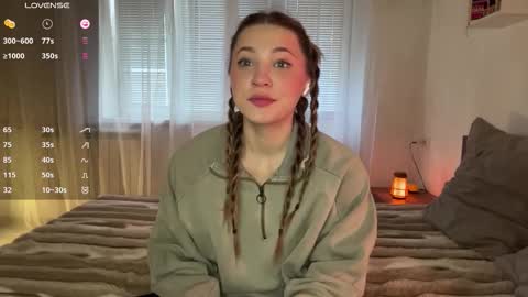 Snapshot of kellynaive chatting on March 26, 3:06 pm Kem online show from March 26, 3:06 pm