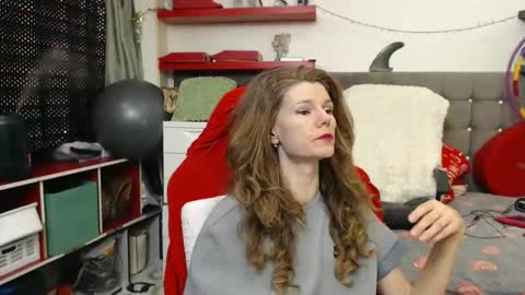 kelly online show from January 1, 2:51 am