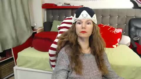 kelly online show from November 22, 7:13 pm