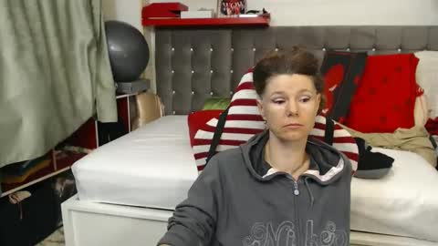 Snapshot of kellynumber chatting on May 15, 11:34 pm kelly online show from May 15, 11:34 pm