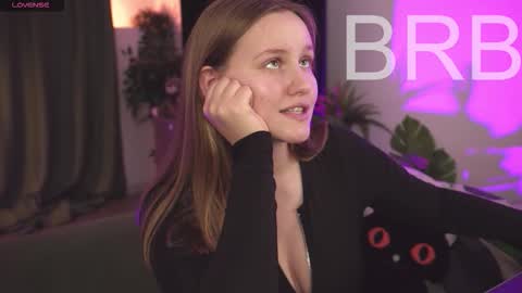 kelly online show from October 22, 8:58 am