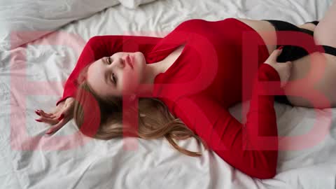 kelly online show from November 6, 11:11 am