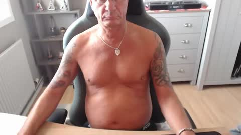 kellysomerset online show from July 1, 9:00 am