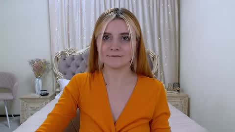 Kelly Stoneys online show from January 24, 1:25 pm