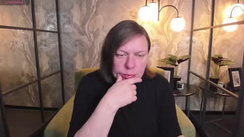 Kelly online show from February 10, 1:22 pm